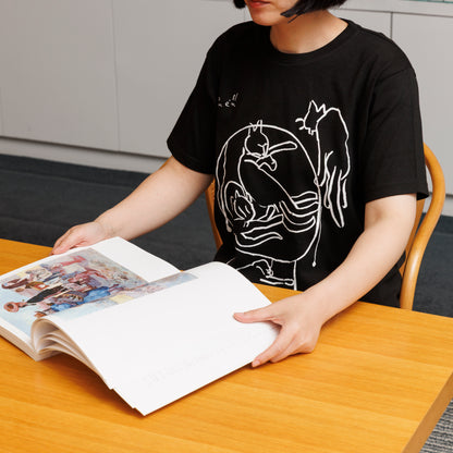 いのくまTシャツ（猫と椅子）ブラック
