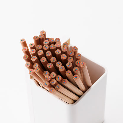 4-Color Pencils – Ultimately, Beauty Lies in Balance