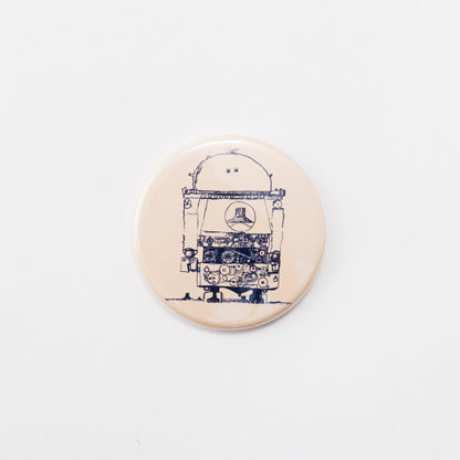 Tin badge large (Robot-like creature)