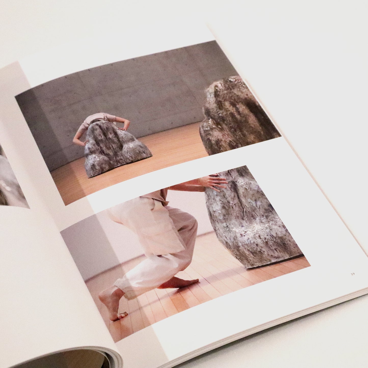 Catalog: Commemorating the 1st “MIMOCA EYE” Grand-prize Winner Akane Saijo - Double Touch